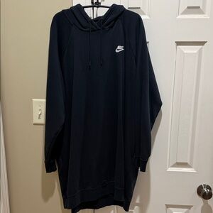 Nike Women's Black Long Sleeve Dress